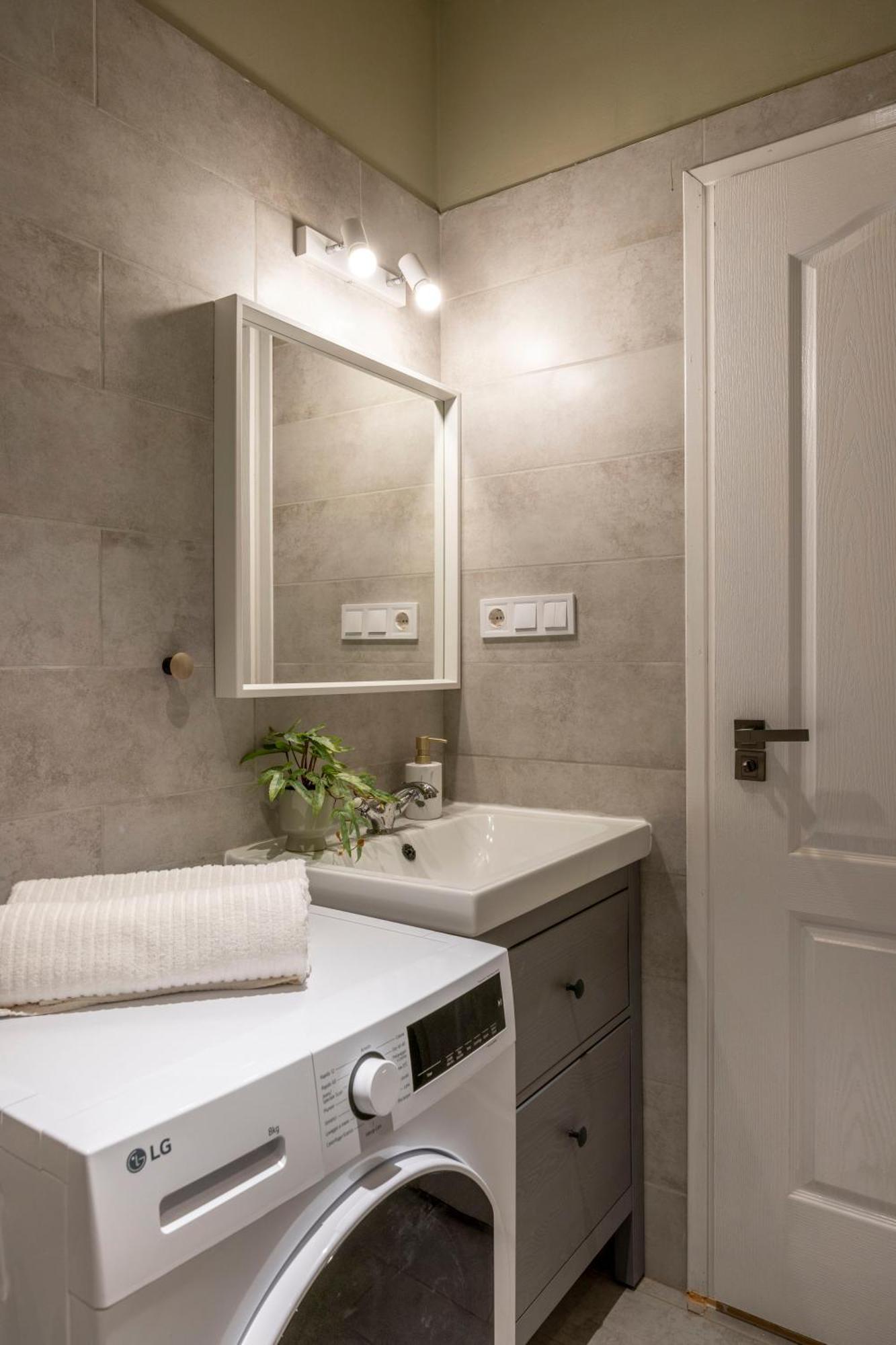 Charming Art Deco Style Apartment In The Heart Of บูดาเปสต์ ภายนอก รูปภาพ